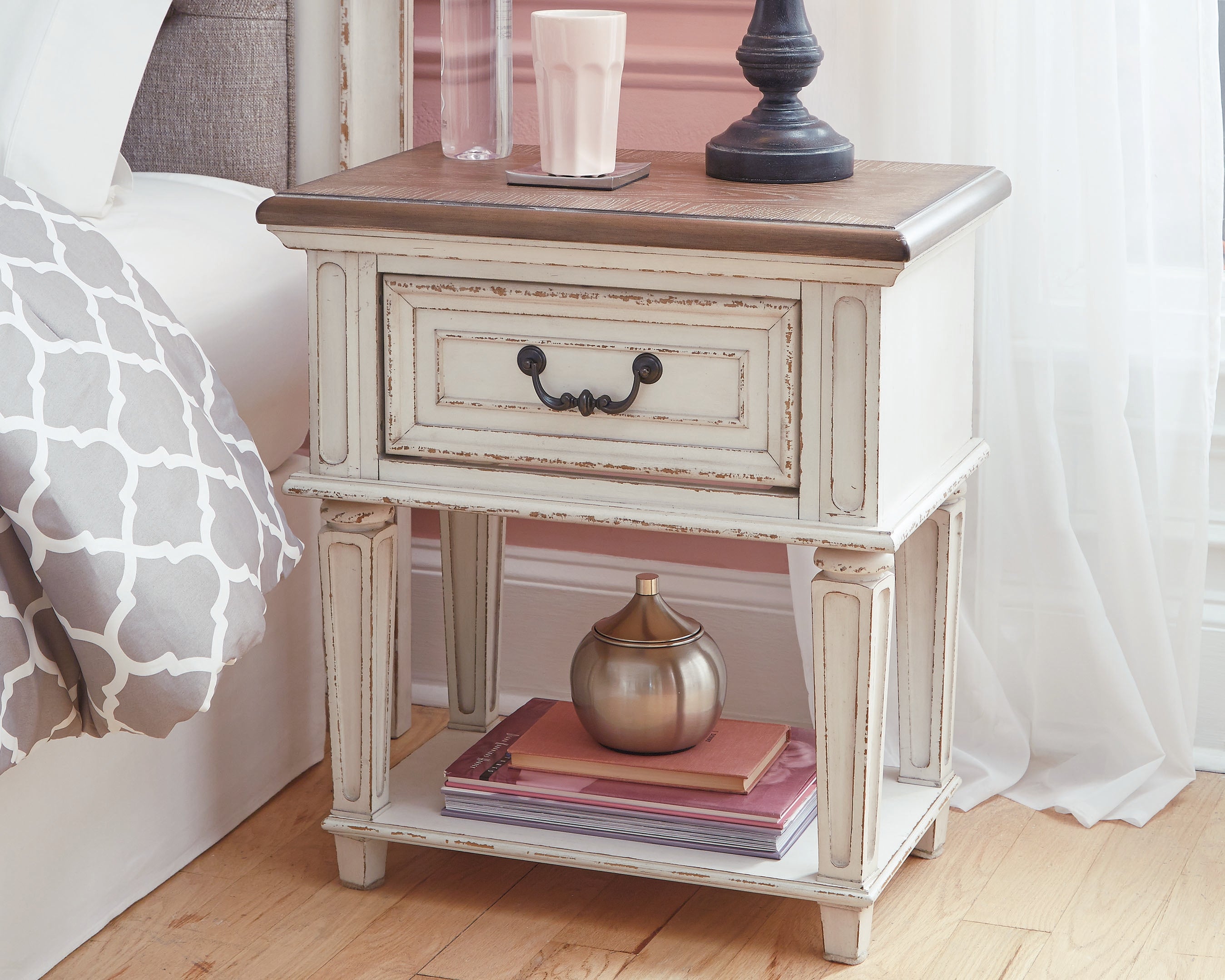 Homestyle Furniture - Ashley Furniture - Realyn Nightstand - One Drawer Night Stand / Chipped White - B743-91