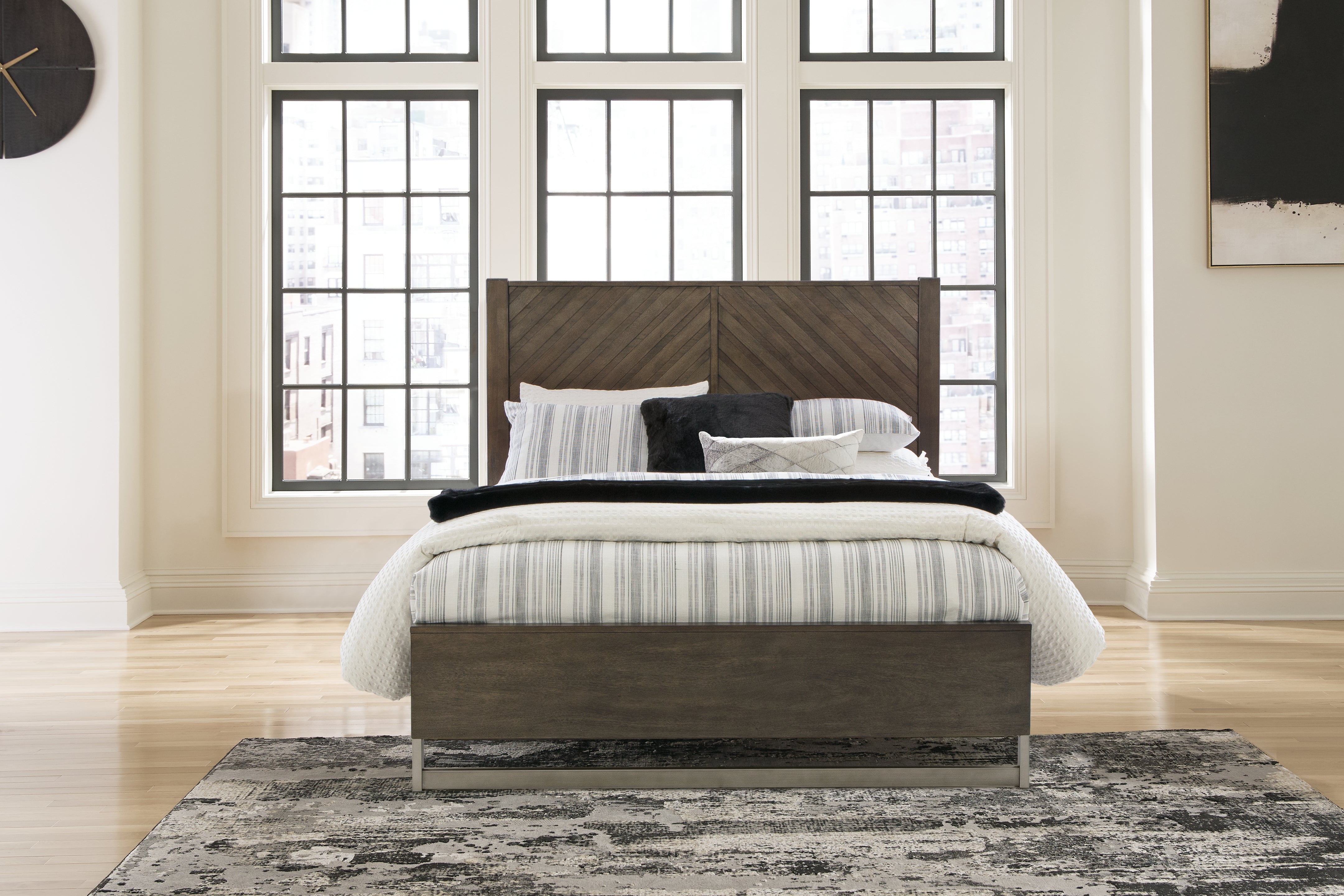 Homestyle Furniture - Ashley Furniture - Arkenton Queen Panel Bed - Queen Panel Bed - B786B2