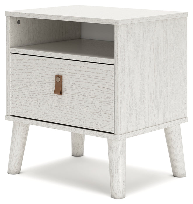 Aprilyn Bedroom  Homestyle Furniture (ARk)