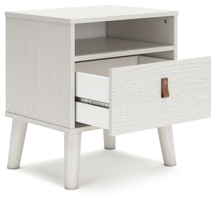 Aprilyn Bedroom  Homestyle Furniture (ARk)