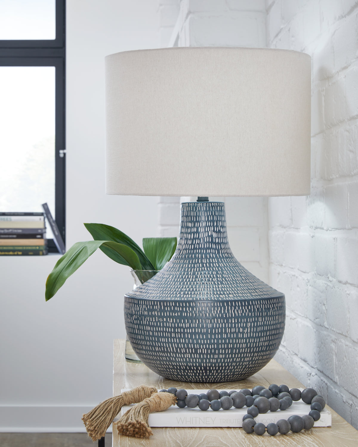 Homestyle Furniture - Ashley Furniture - Schylarmont 2-Piece Lamp Set - 2-Piece Lamp Set - L207474X2