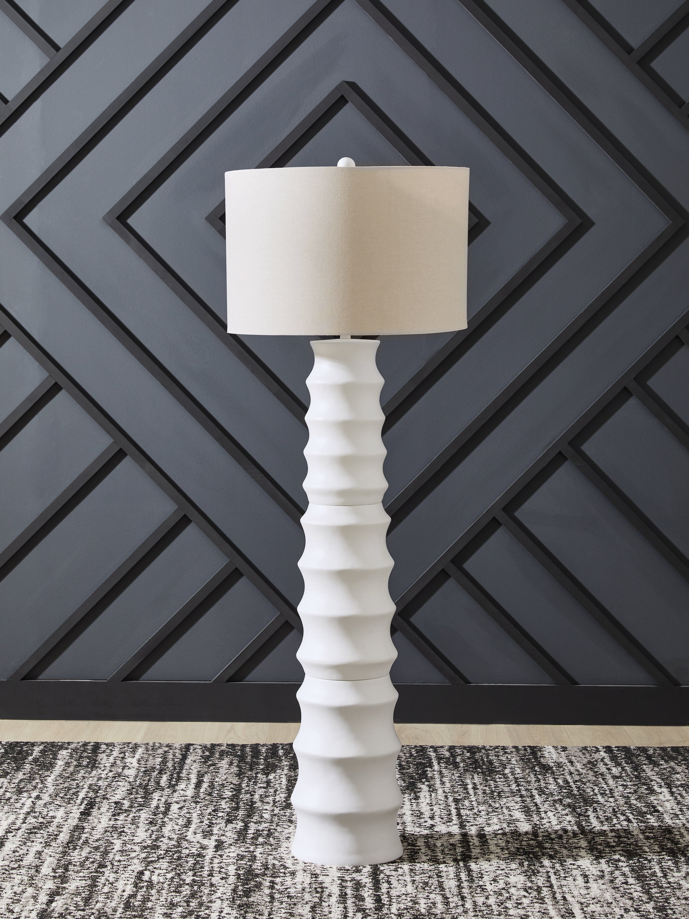 Homestyle Furniture - Ashley Furniture - Veraleigh Floor Lamp - Poly Floor Lamp (1/CN) - L235851