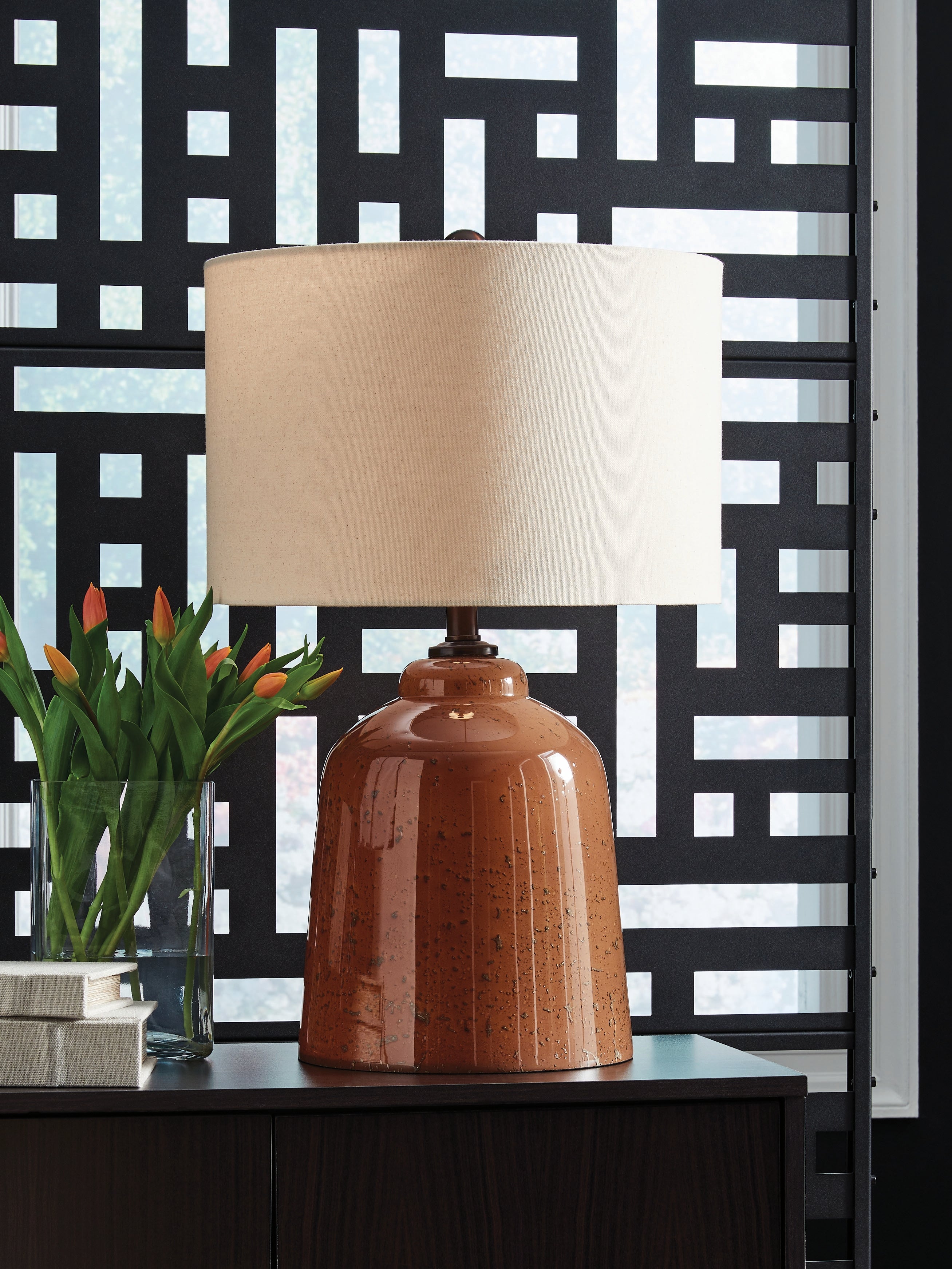 Homestyle Furniture - Ashley Furniture - Aaleahya Table Lamp - Glass Table Lamp (1/CN) - L430904