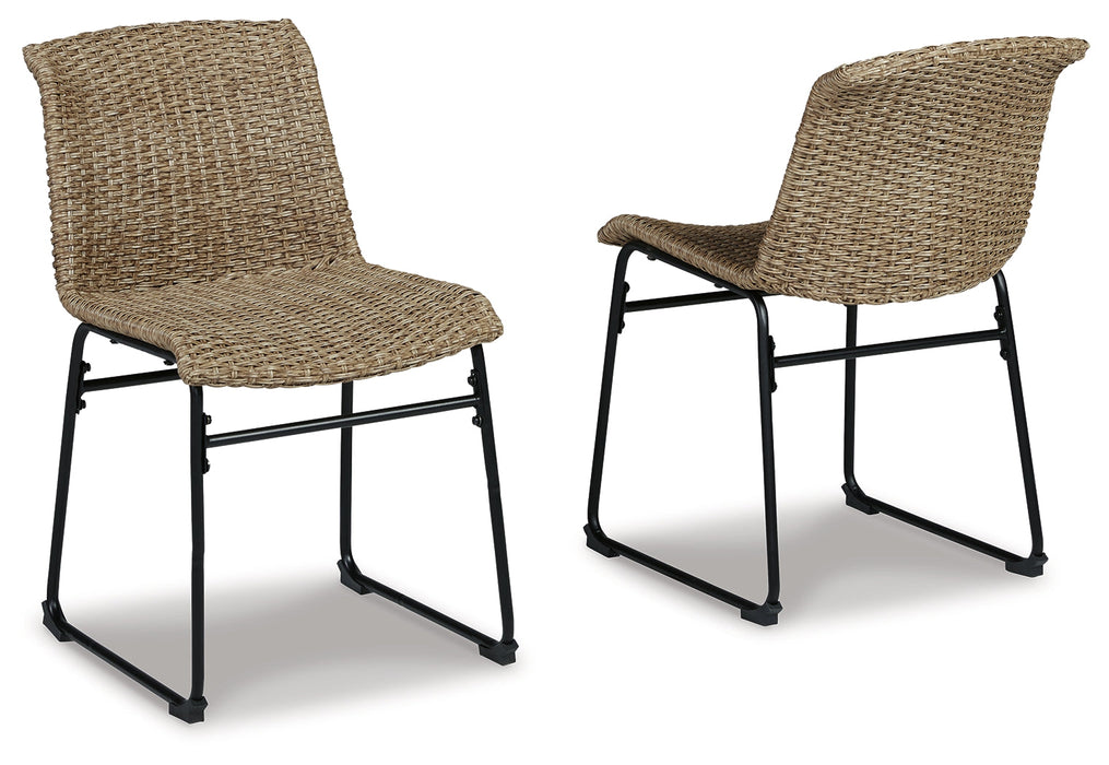 Amaris Outdoor  Homestyle Furniture (ARk)