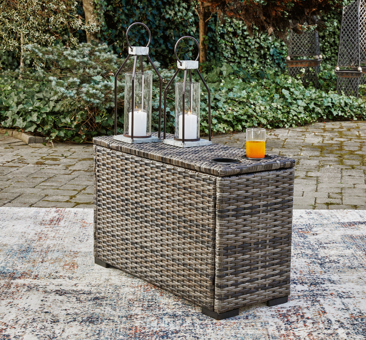 Harbor Court Outdoor  Homestyle Furniture (ARk)