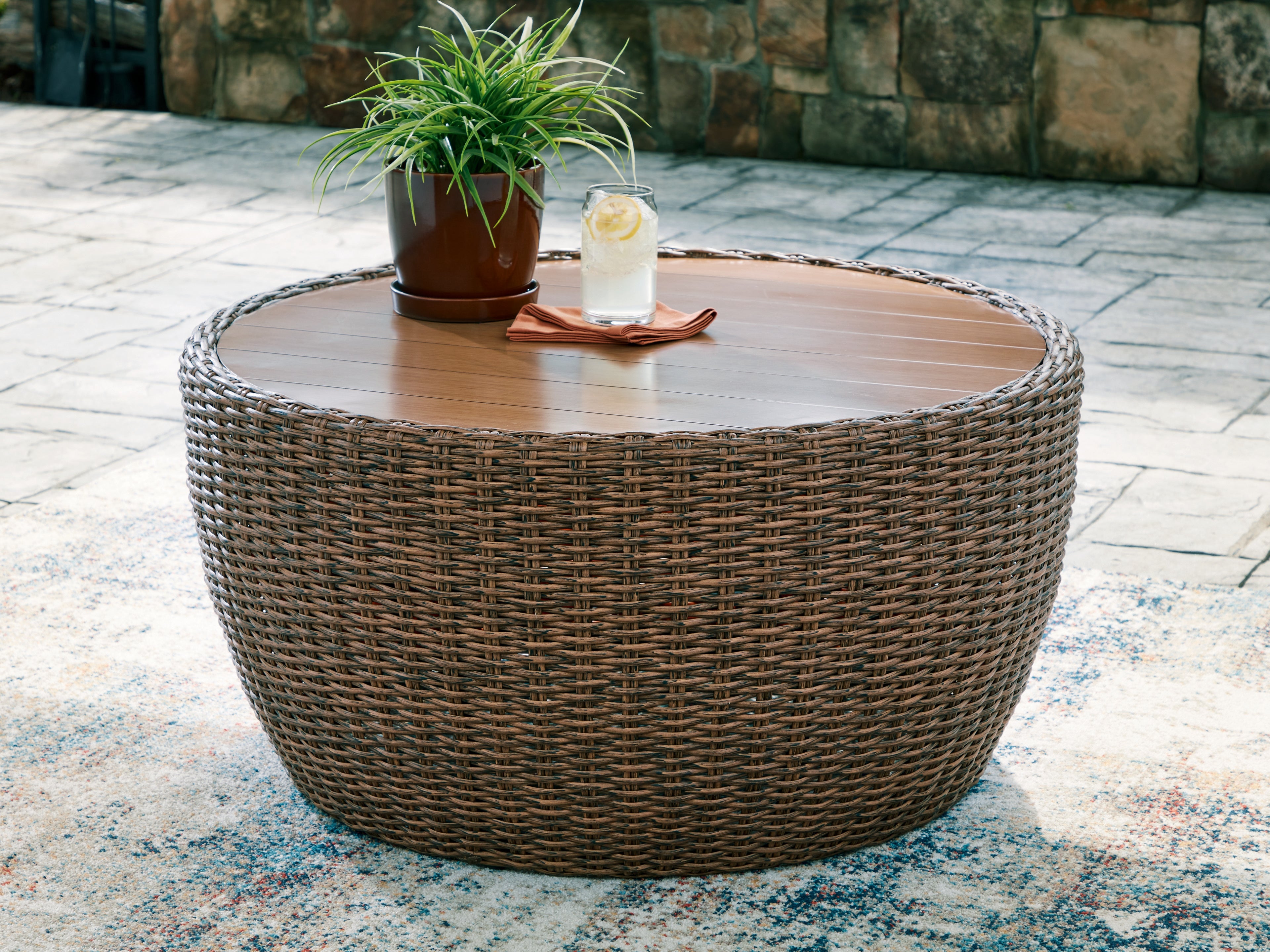 Homestyle Furniture - Ashley Furniture - Double Point Outdoor Coffee Table - Round Cocktail Table - PCP503-708