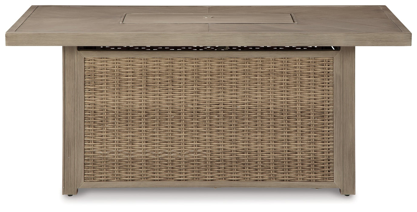 Beachcroft Outdoor  Homestyle Furniture (ARk)