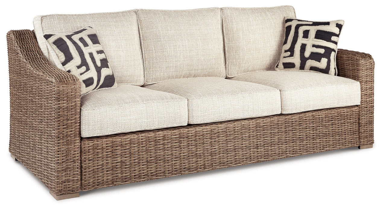 Beachcroft Outdoor  Homestyle Furniture (ARk)