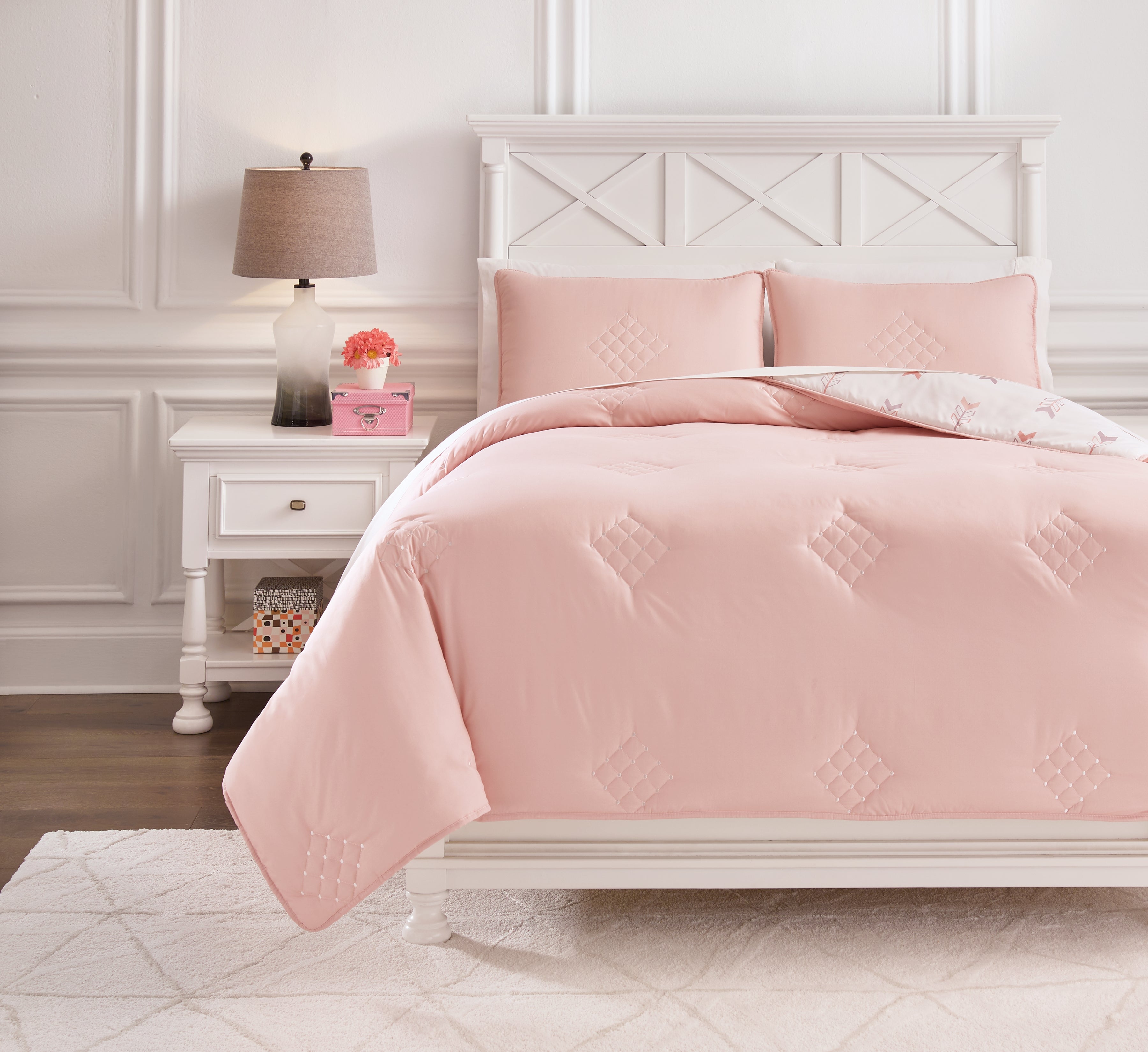 Homestyle Furniture - Ashley Furniture - Lexann Full Comforter Set - Full Comforter Set - Q901003F
