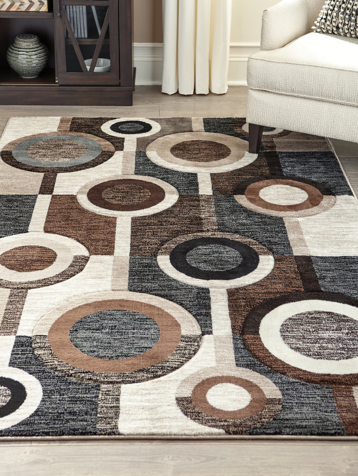 Homestyle Furniture - Ashley Furniture - Guintte 8'2" x 9'6" Rug - 8'2" x 9'6" Rug - R403971