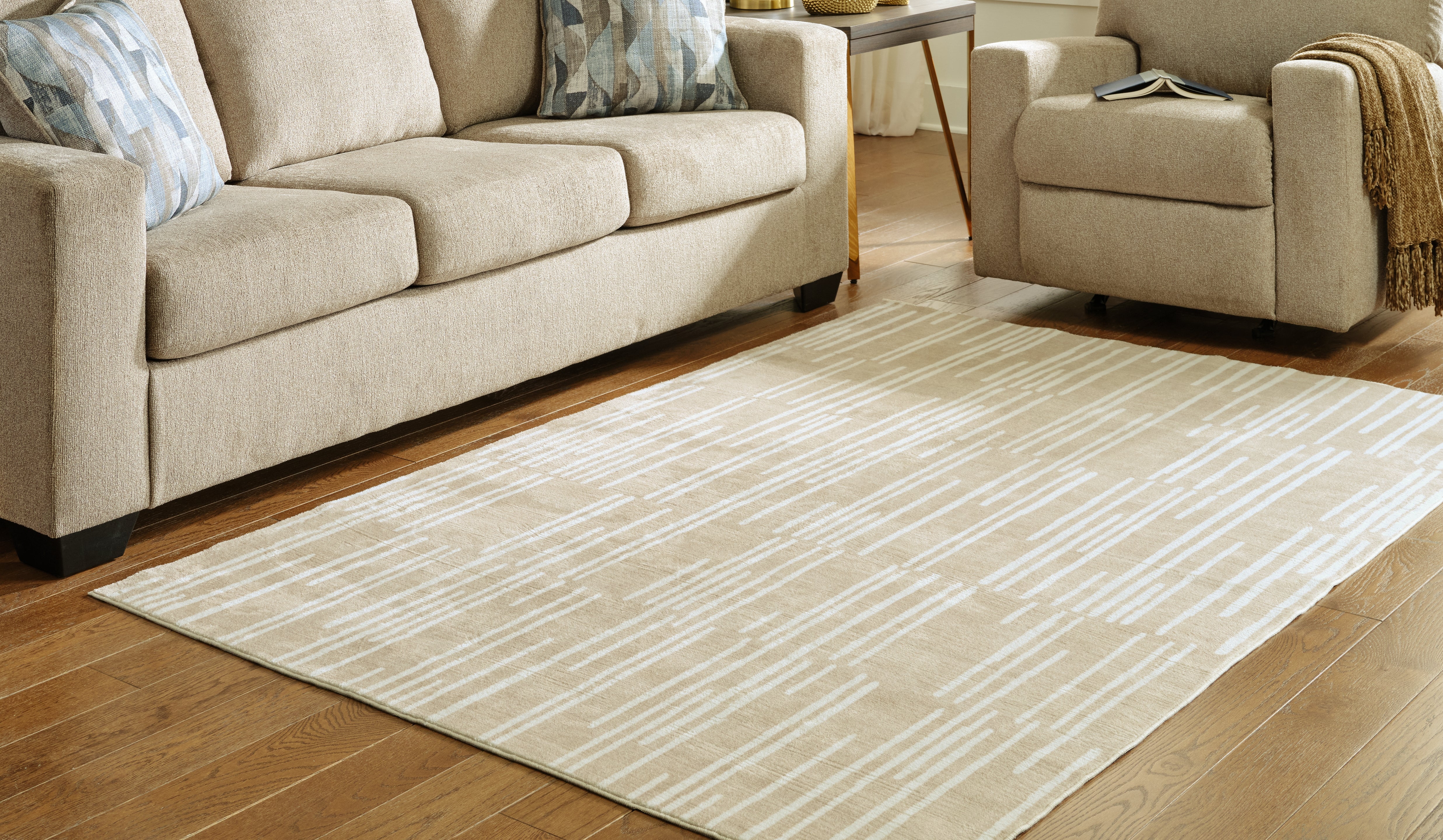 Homestyle Furniture - Ashley Furniture - Ardenville 5' x 7'1" Washable Rug - 5' x 7'1" Washable Rug - R406212