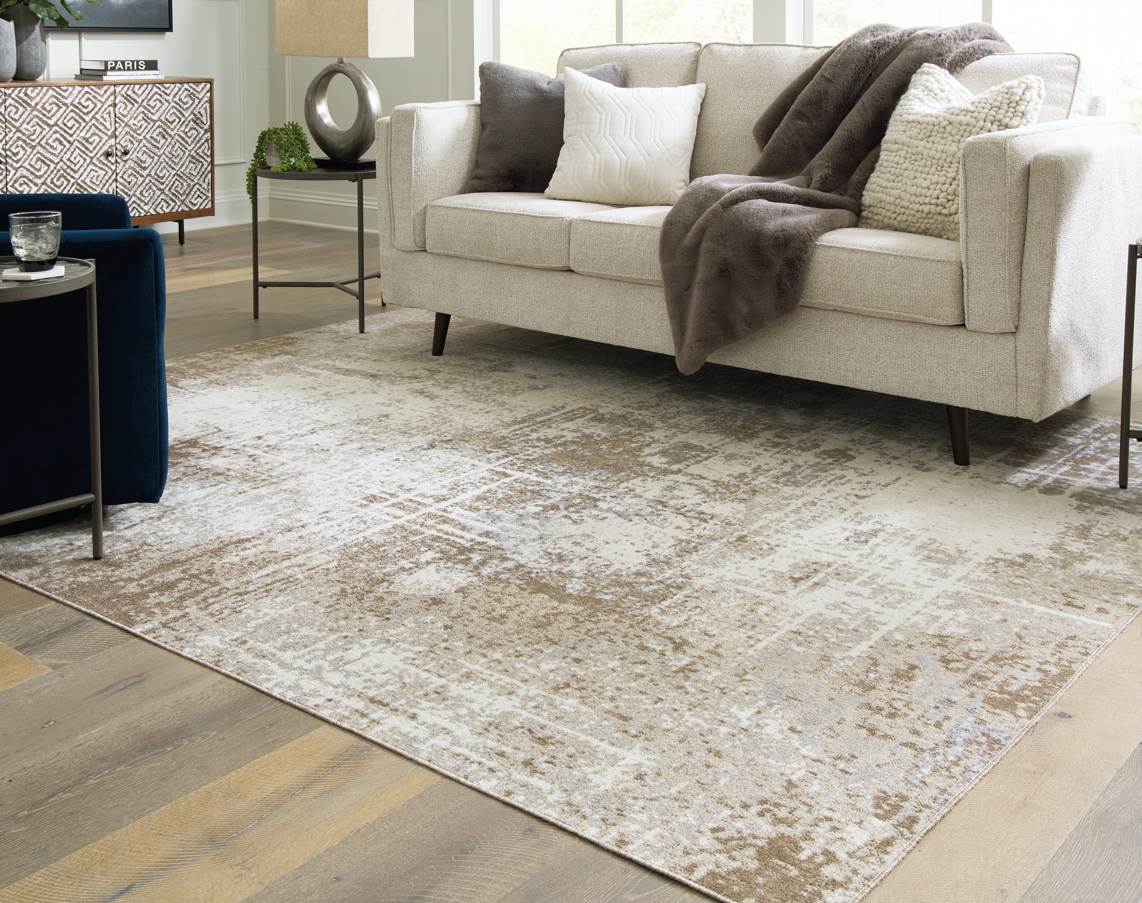 Homestyle Furniture - Ashley Furniture - Grifflain 7'10" x 10'3" Washable Rug - 7'10" x 10'3" Washable Rug - R406231