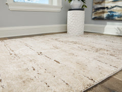 Kasney 5' x 7' Rug