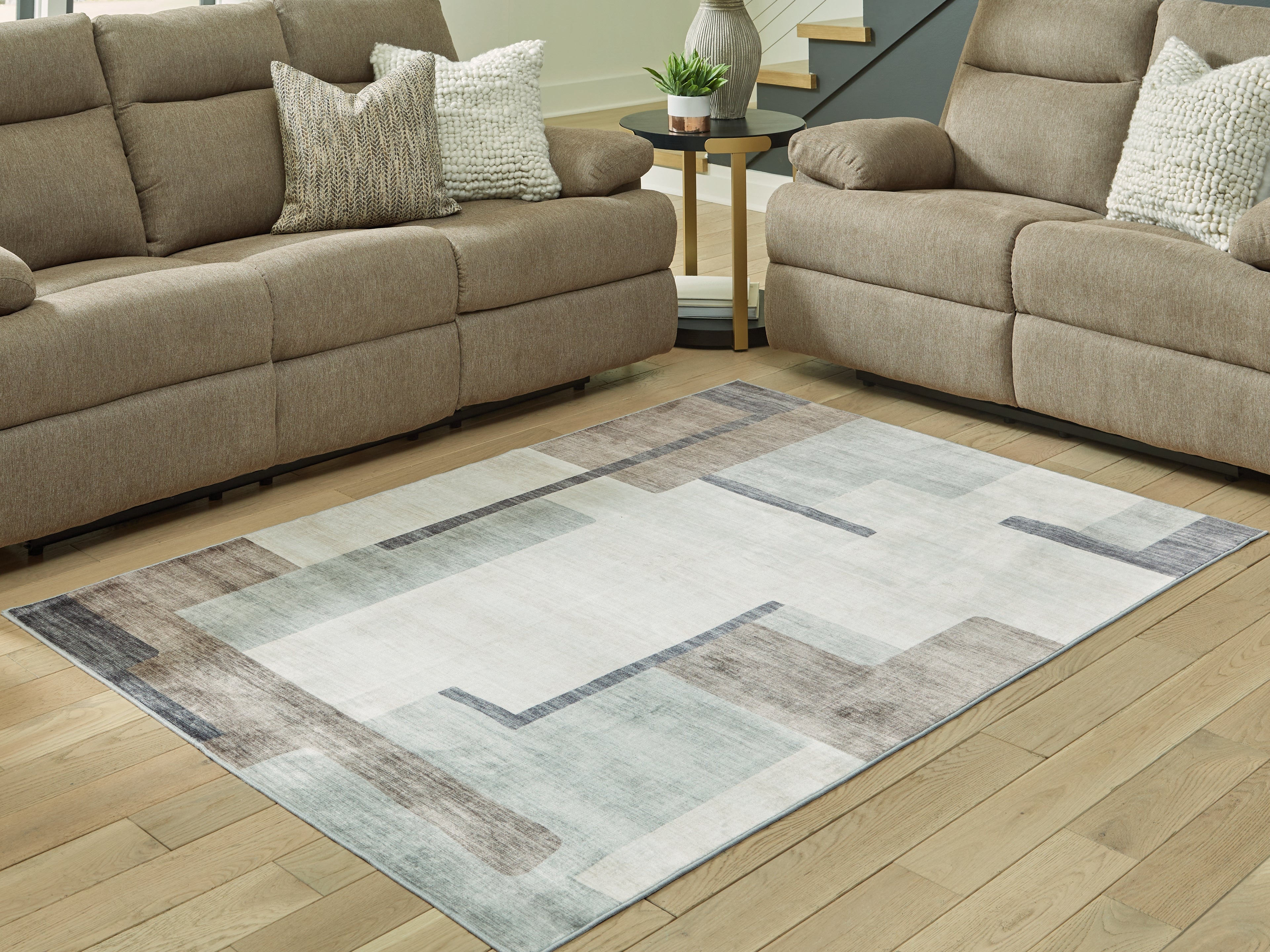 Homestyle Furniture - Ashley Furniture - Larkport Washable 5' x 7' Area Rug - Washable 5' x 7' Area Rug - R407412