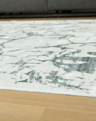 Tobinbury Washable 5' x 7' Area Rug