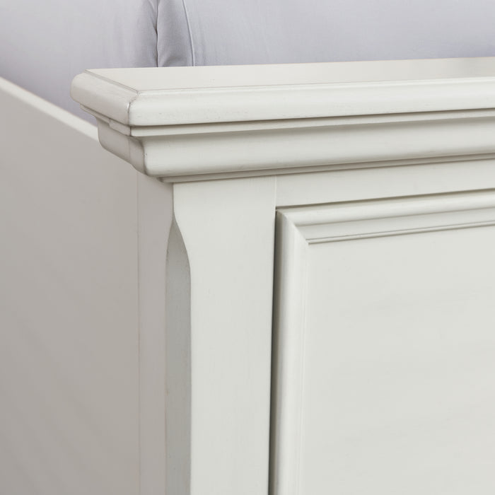 Slater King Bed in Antique White