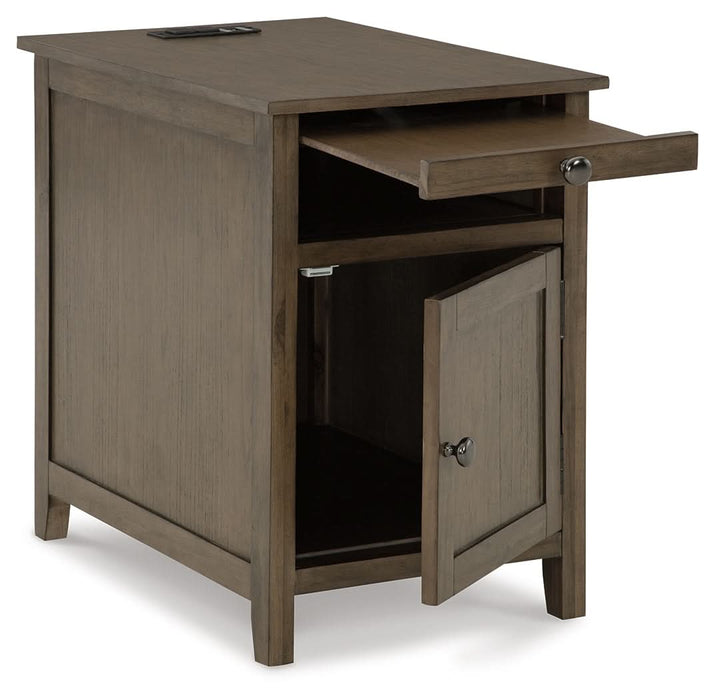 Treytown Chairside End Table  Homestyle Furniture (ARk)