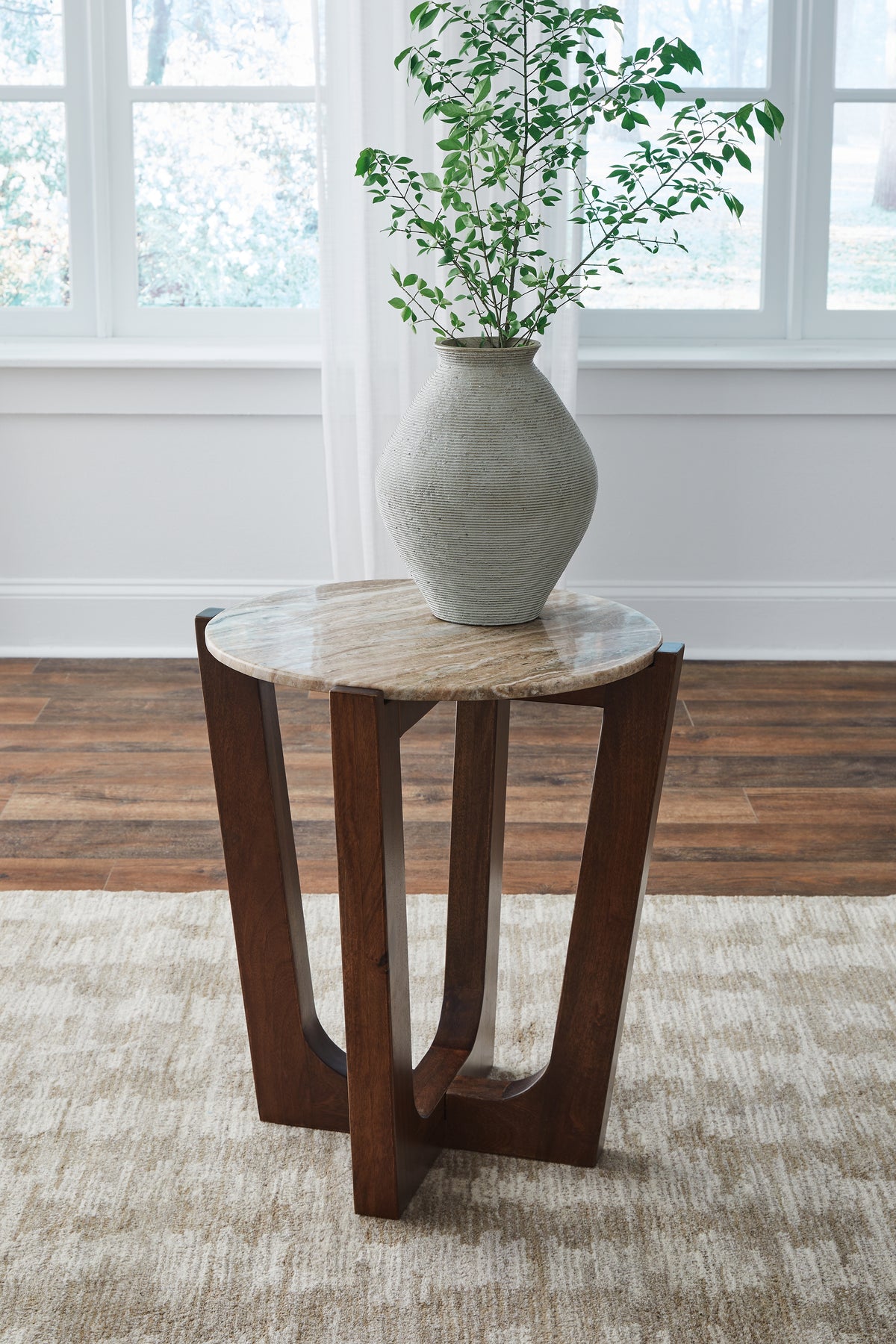 Homestyle Furniture - Ashley Furniture - Tanidore End Table - Round End Table - T667-6