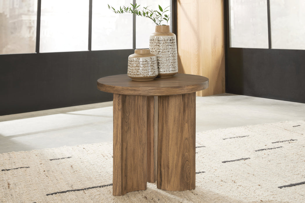 Austanny End Table  Homestyle Furniture (ARk)